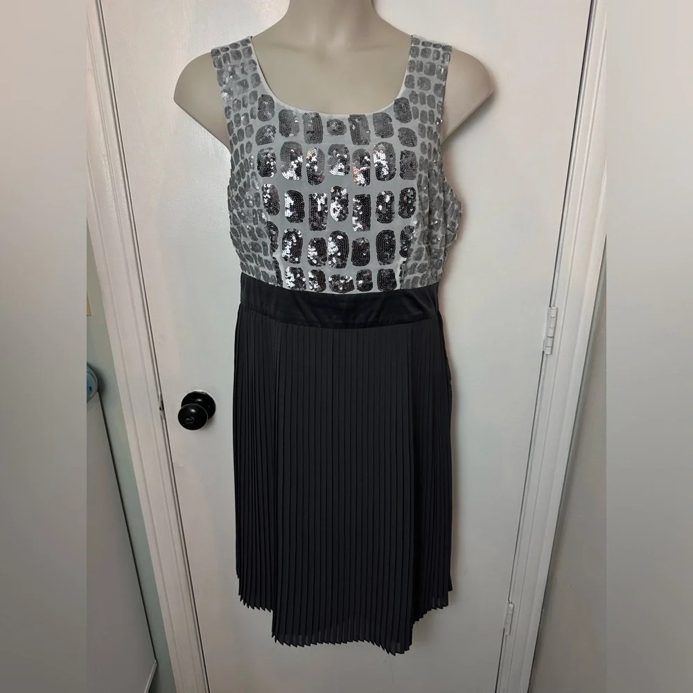 Party Holiday Special Black Silver Sequin Chiffon Pleated Midi Dress 14 #1354